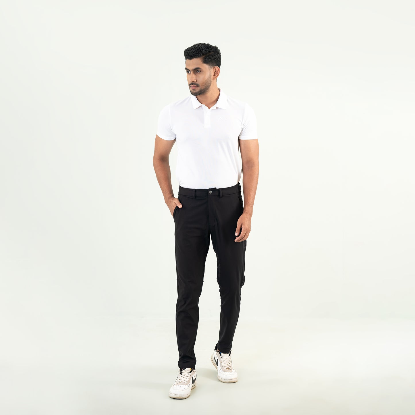Legendary Classic Tapered Pant