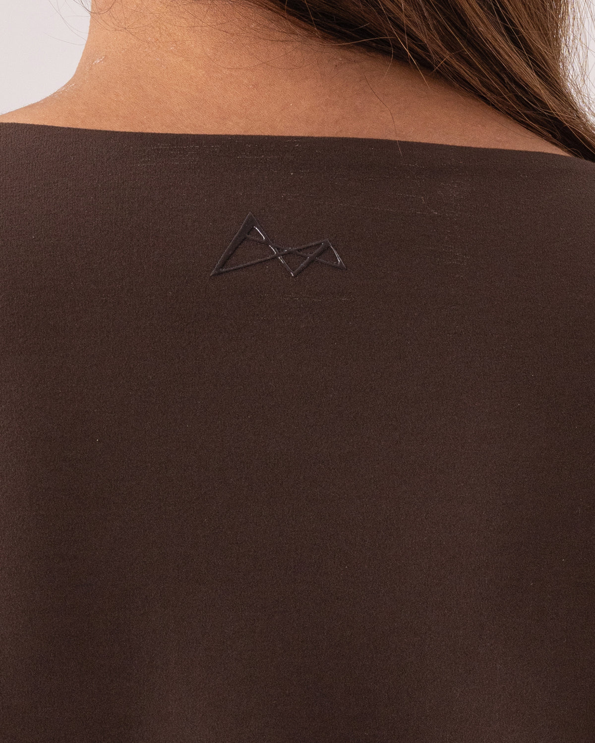 Lyra Cropped V-neck Tee