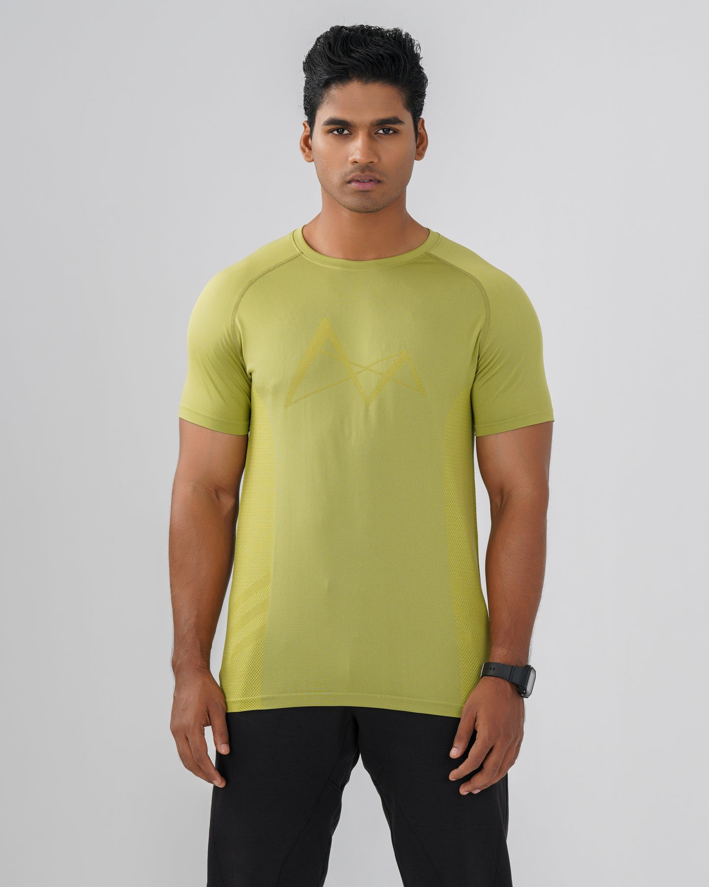 Adapt Seamless Training Tee