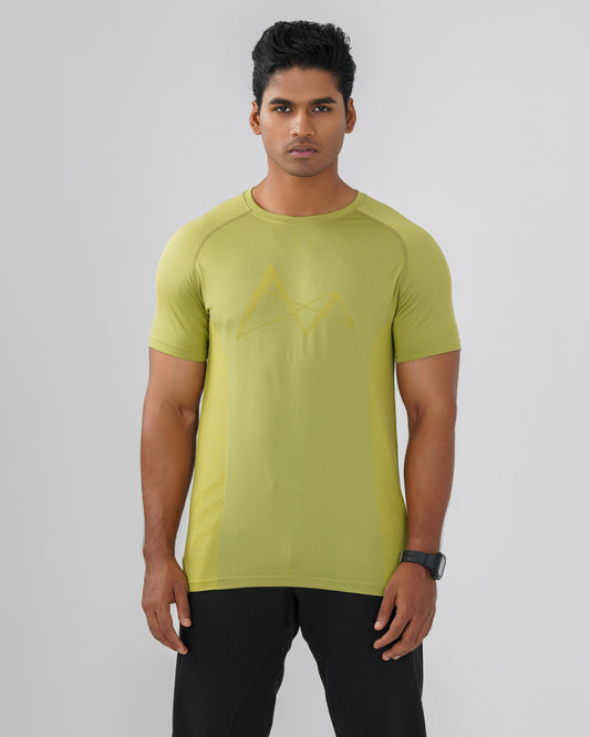 Adapt Seamless Training Tee