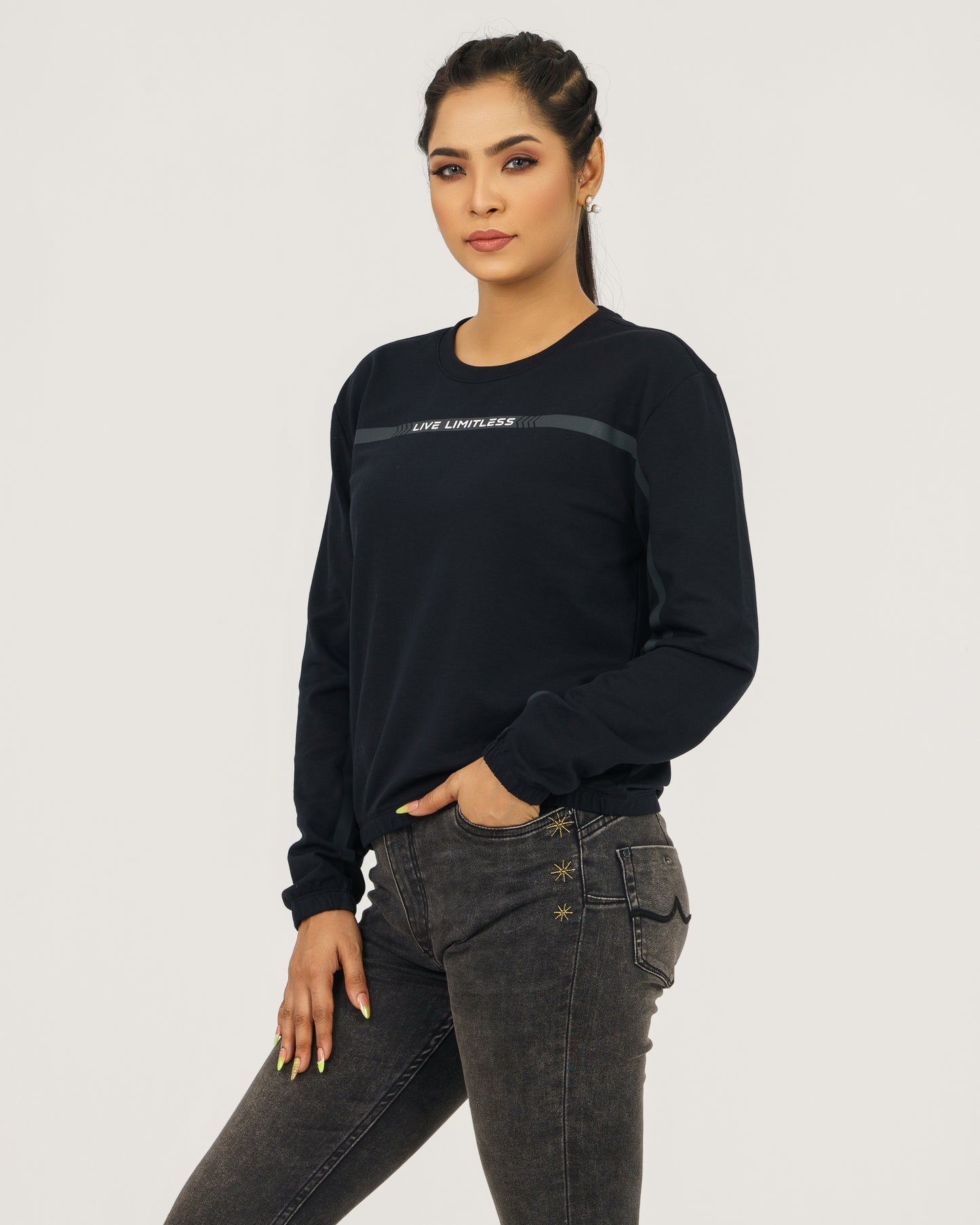 Velora Sweatshirt