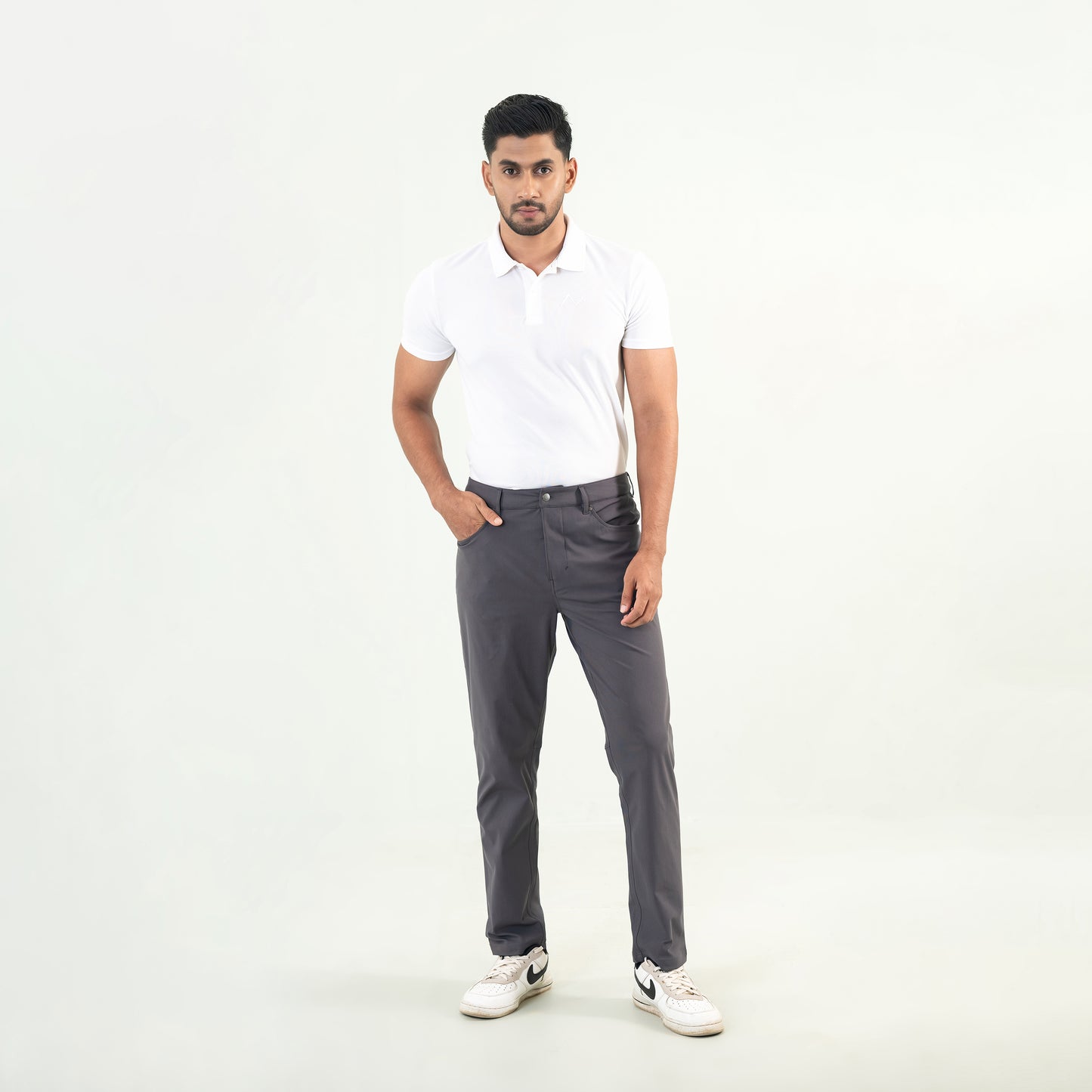 Legendary Classic Regular Fit Pant