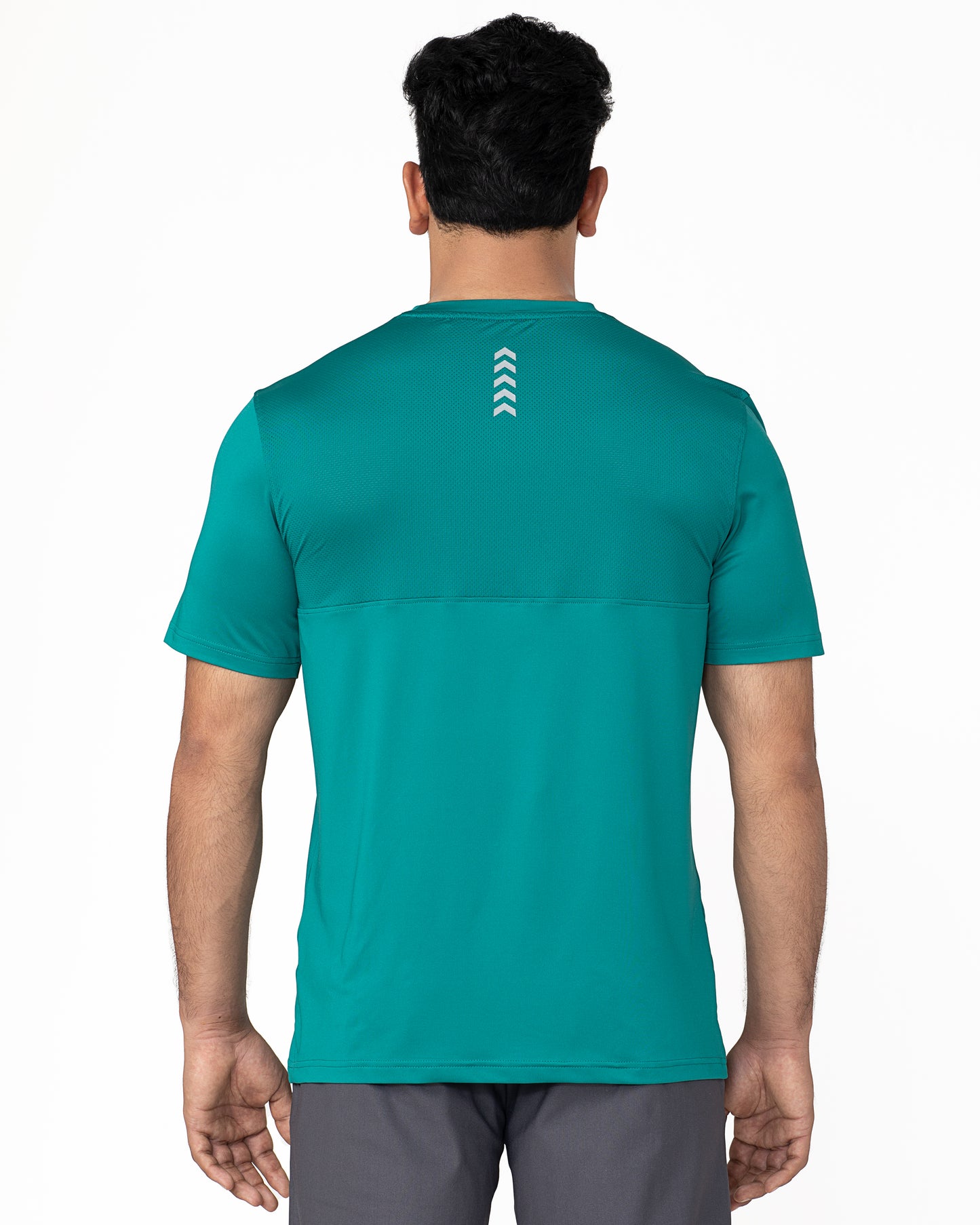 AeroFlow Men’s Performance T-shirt