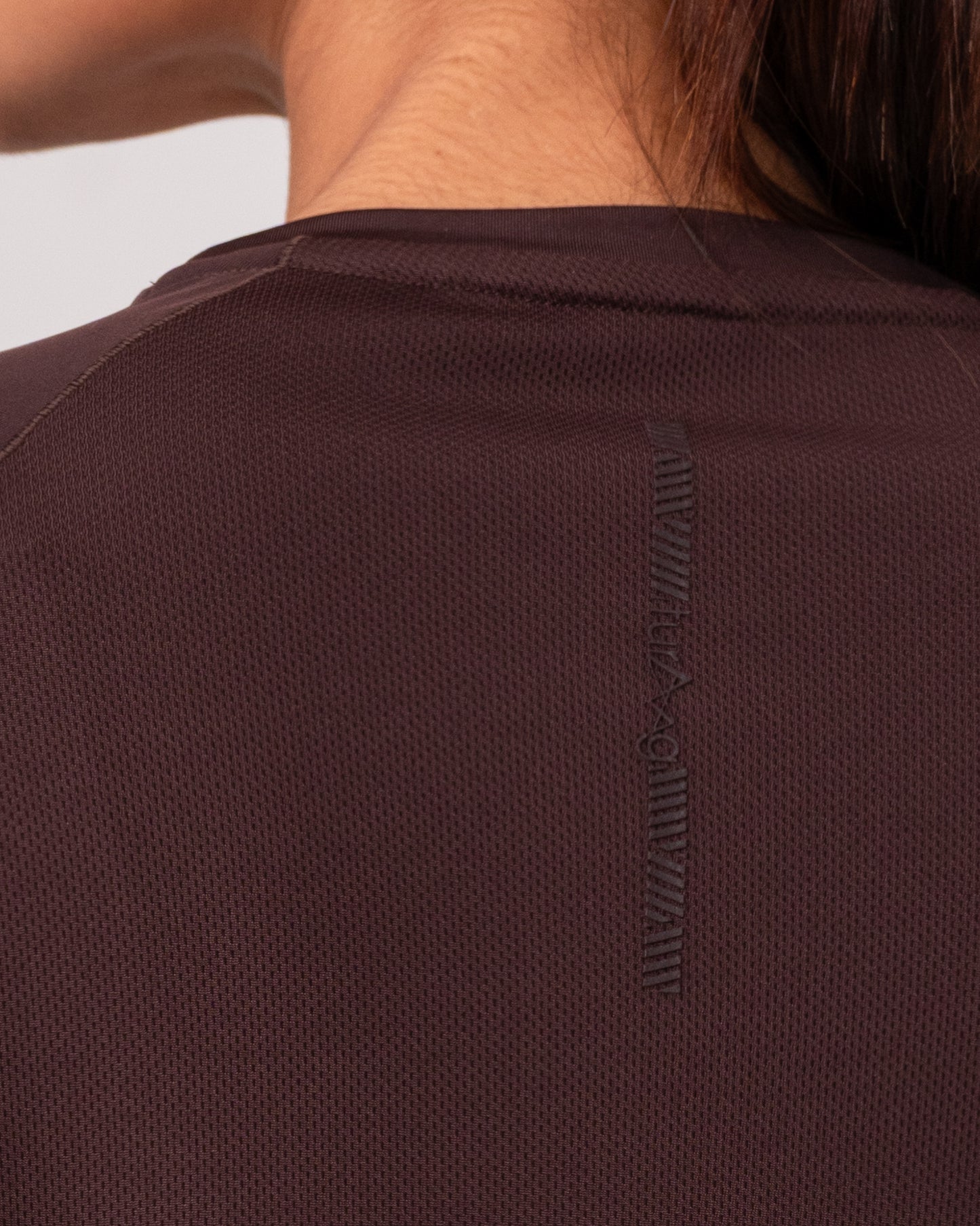 Aeris Long-Sleeve Performance T-shirt