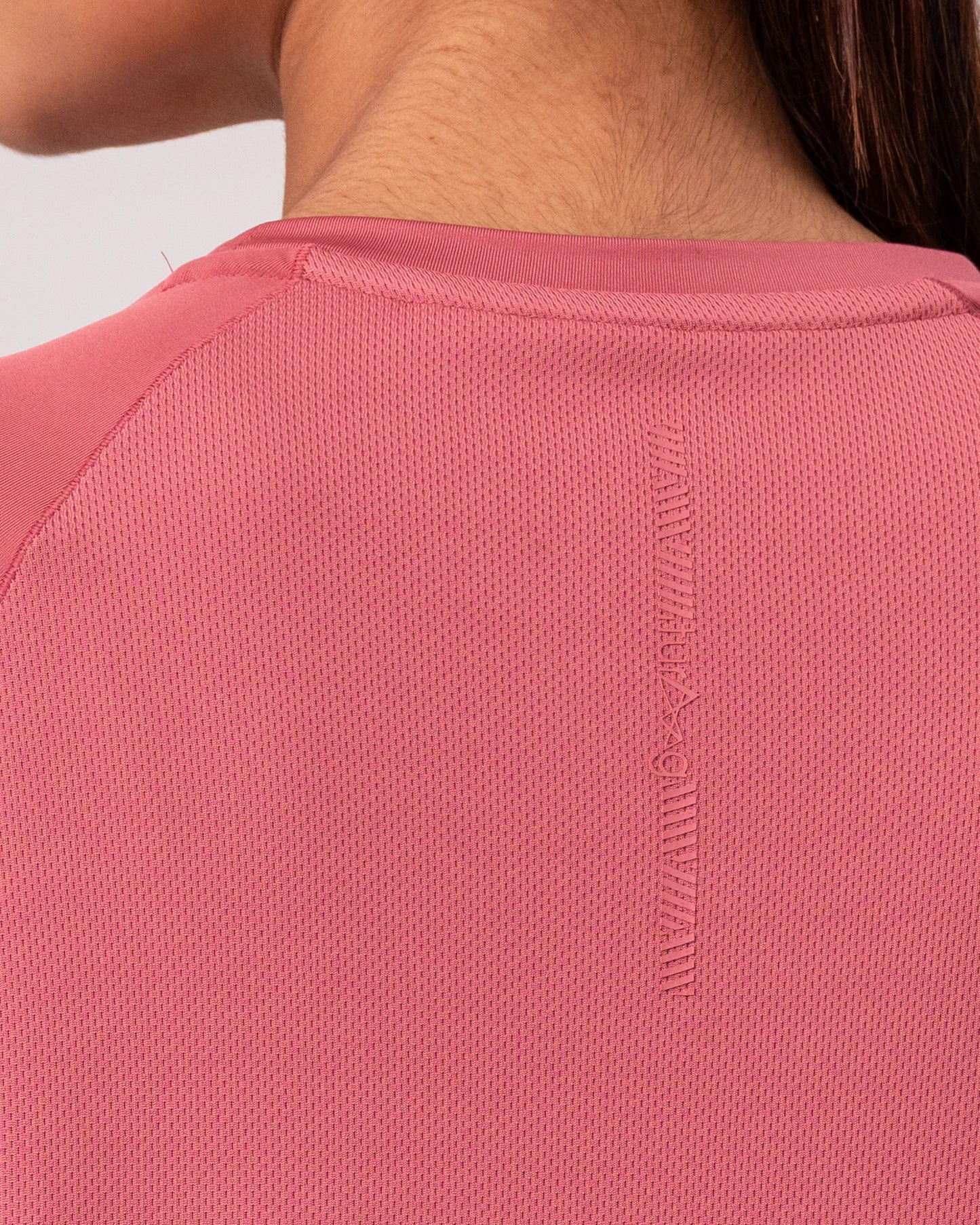 Aeris Long-Sleeve Performance T-shirt