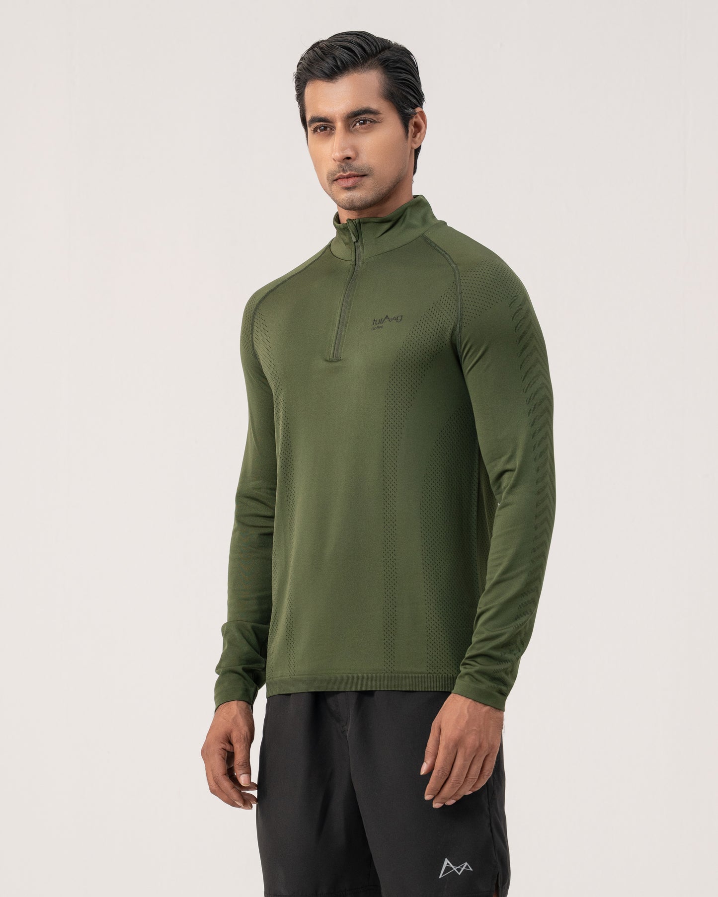Hale Seamless Half Zip Pullover