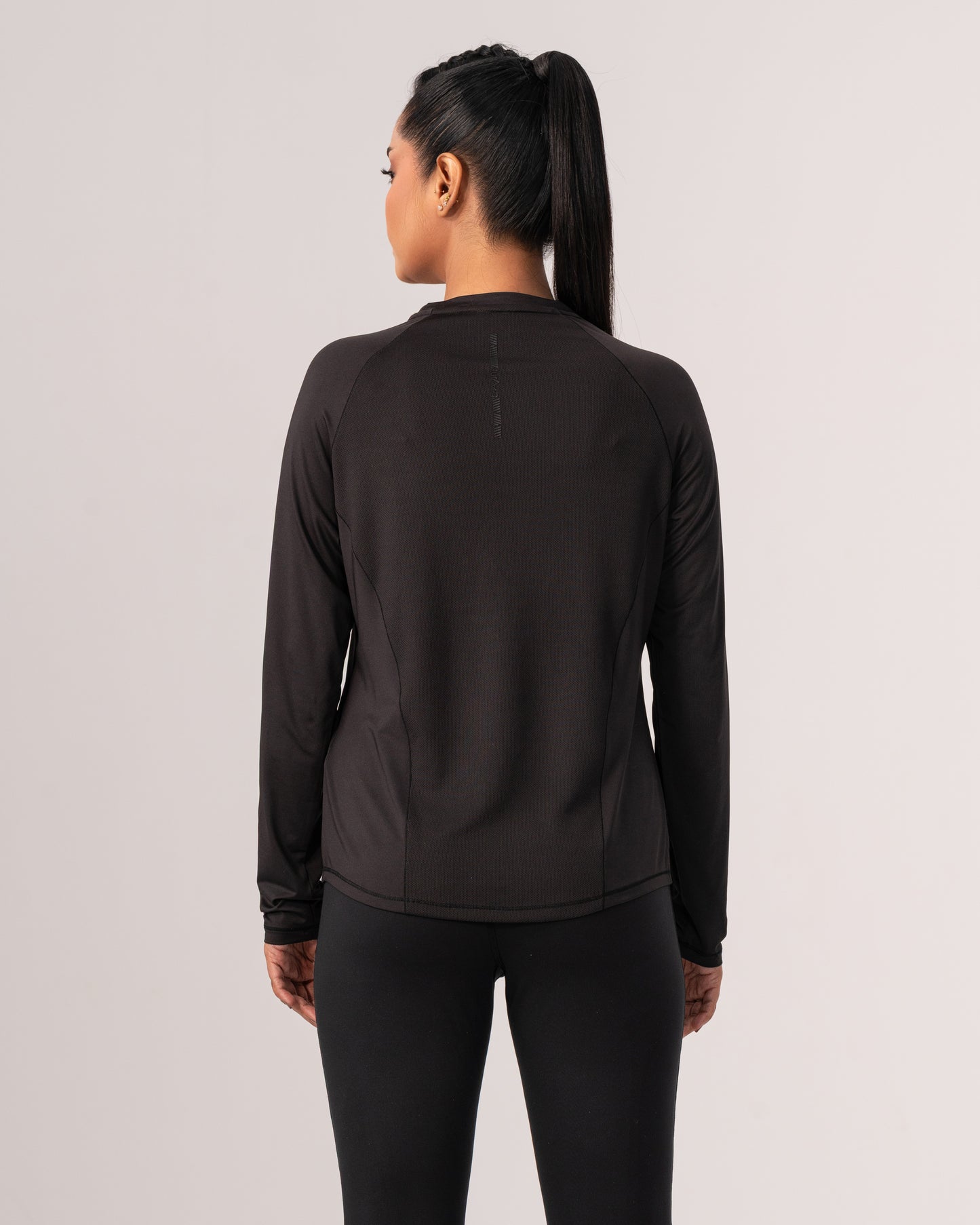 Aeris Long-Sleeve Performance T-shirt
