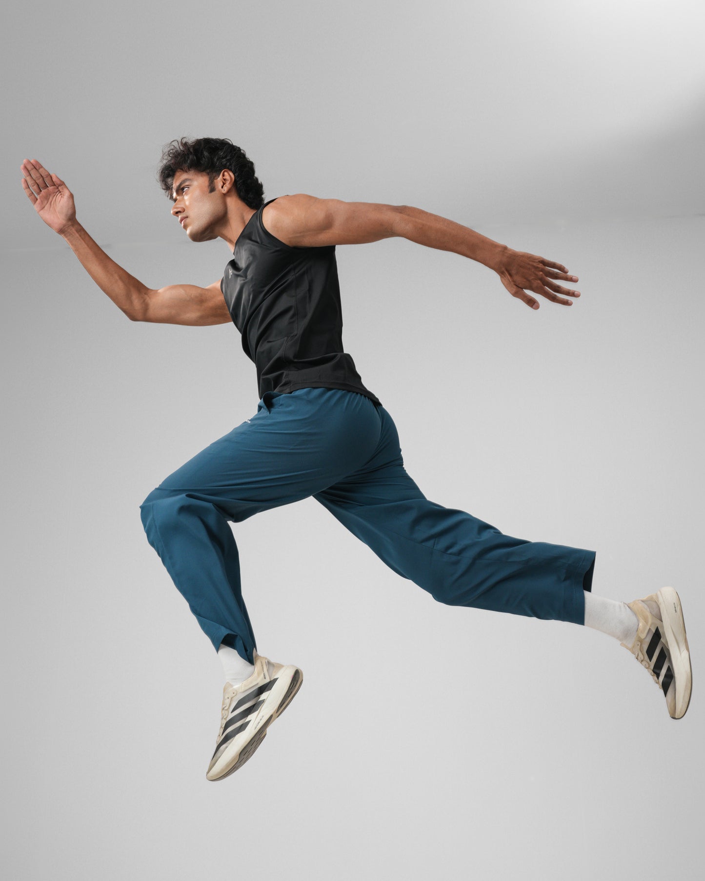 Drift Straight-Cut Joggers