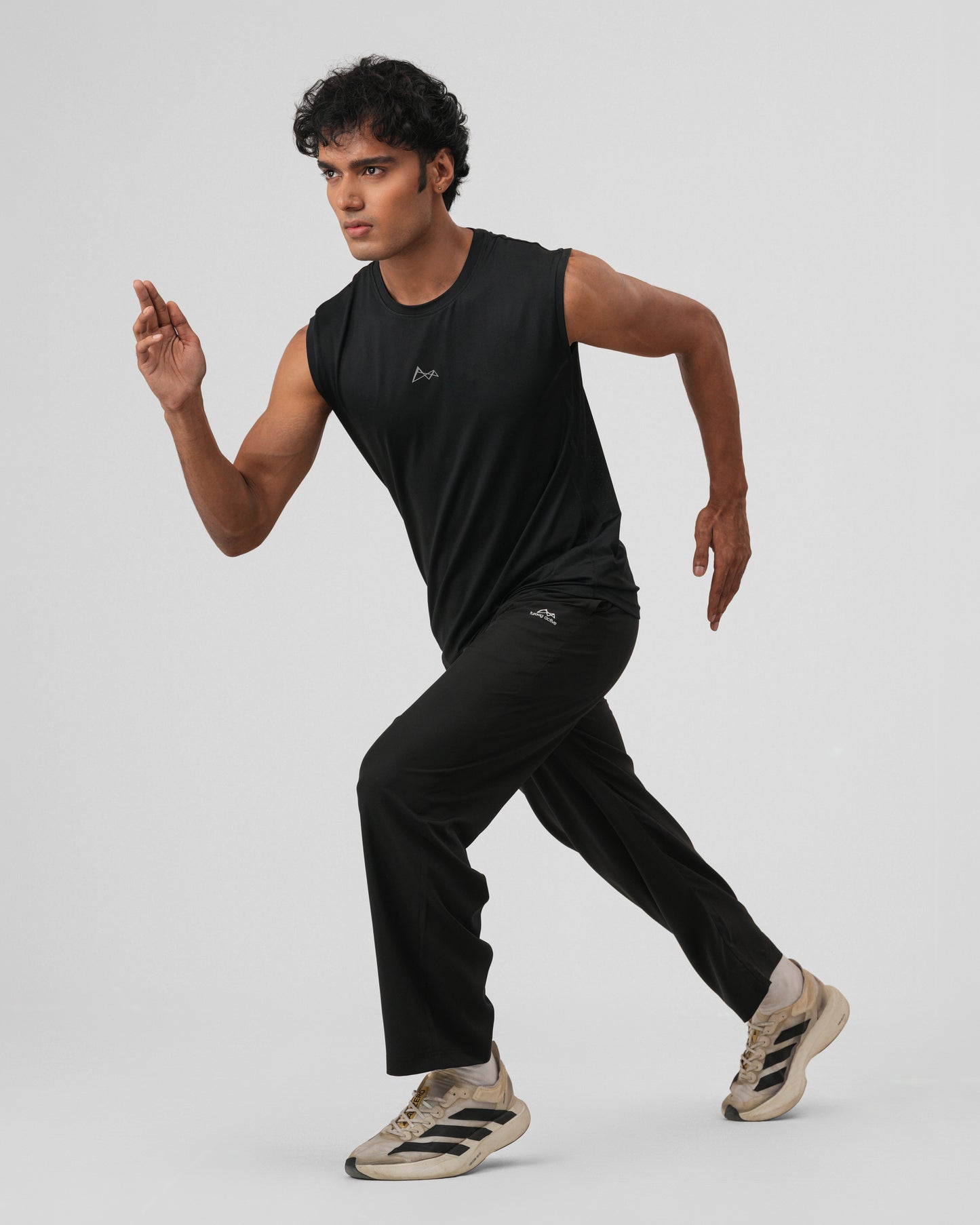 Drift Straight-Cut Joggers