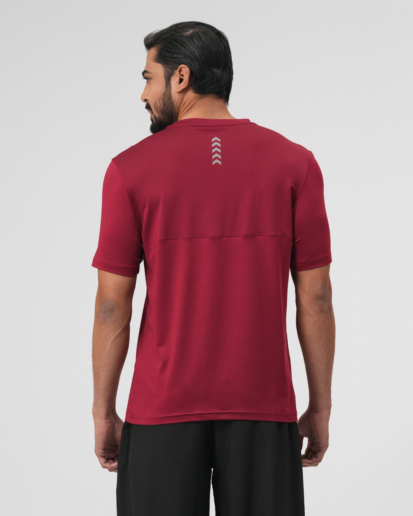 AeroFlow Men’s Performance T-shirt