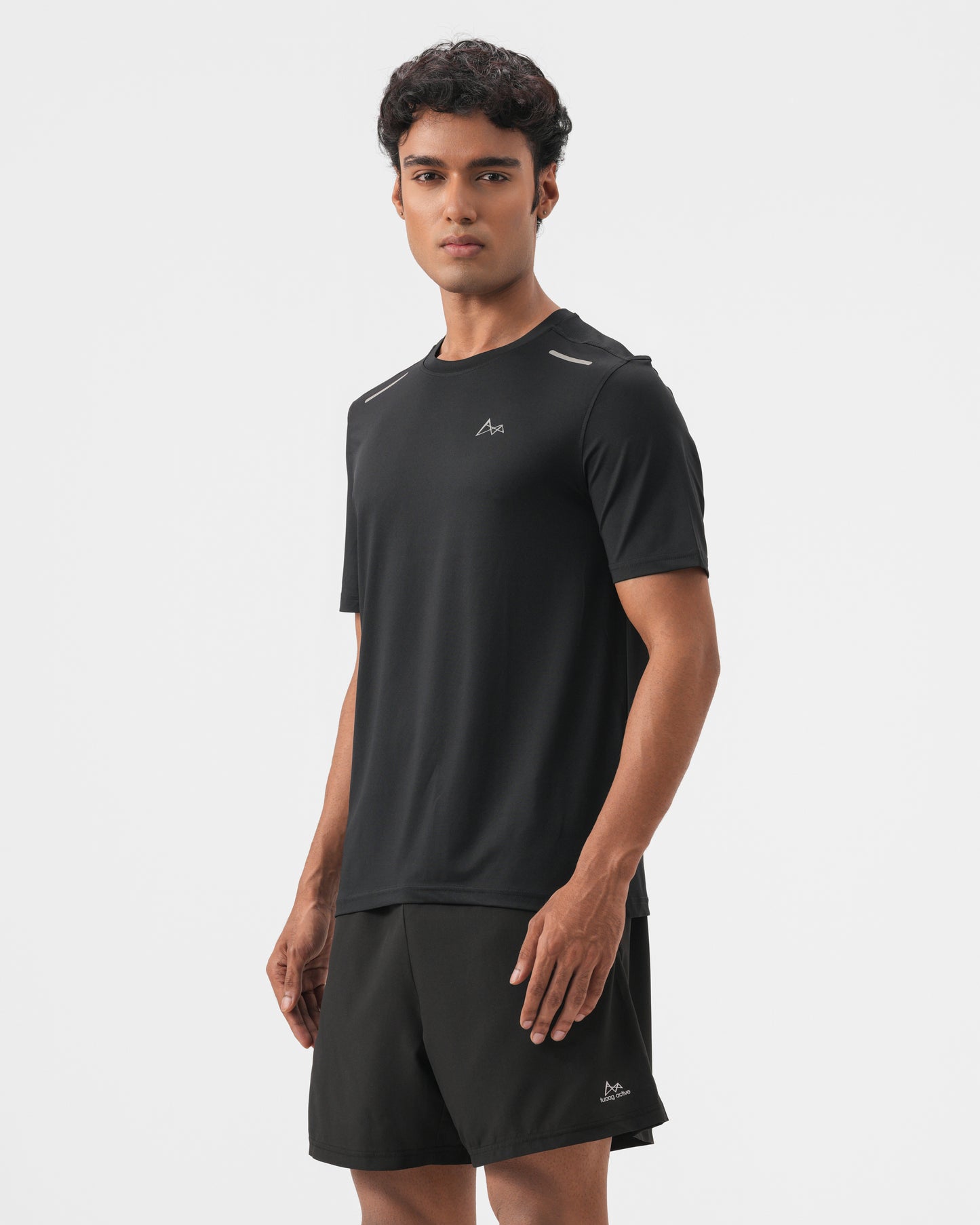 AeroFlow Men’s Performance T-shirt
