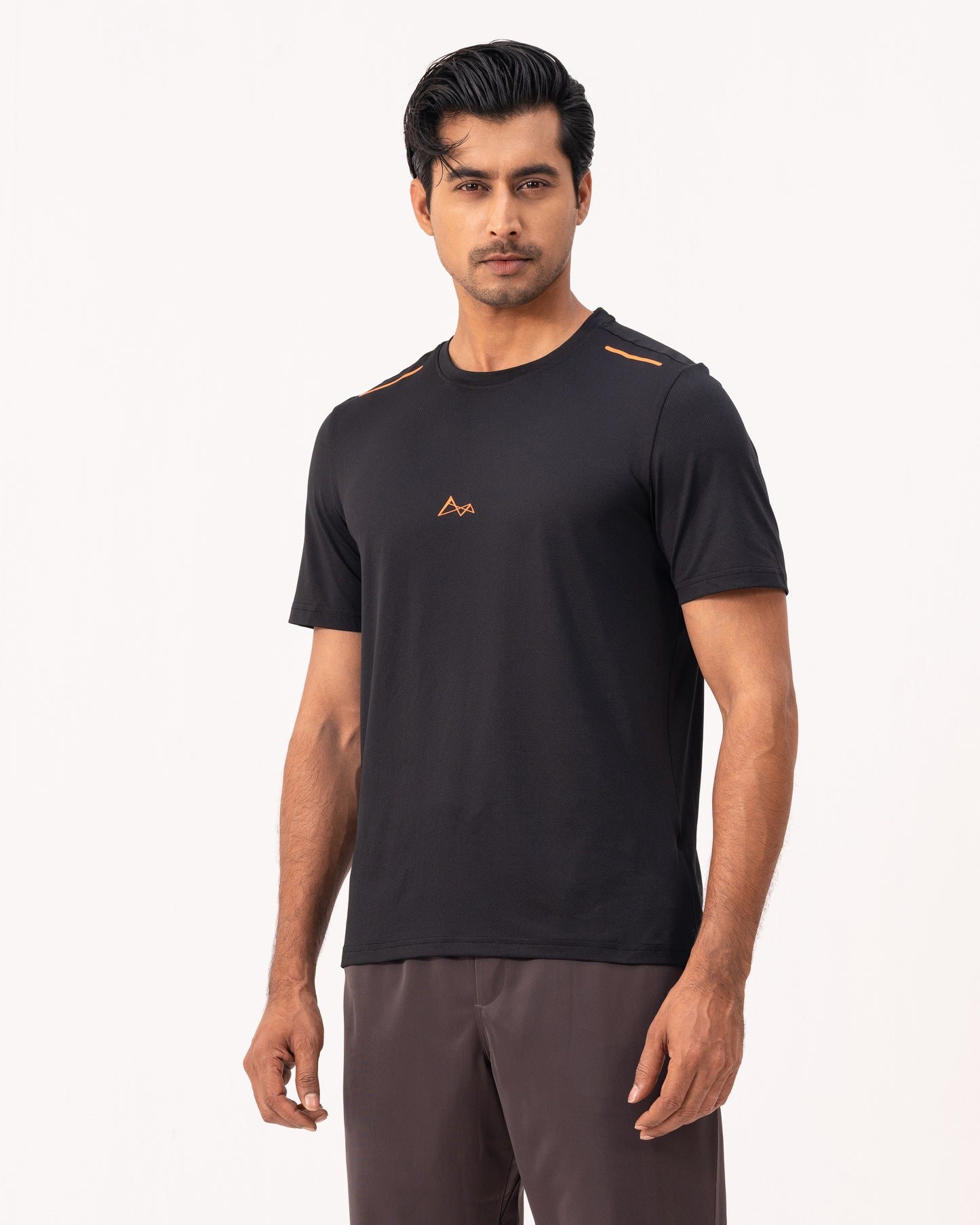 Run Limitless Core Men’s T-shirt