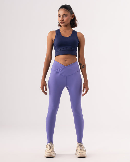 Lyra V-Cut Leggings