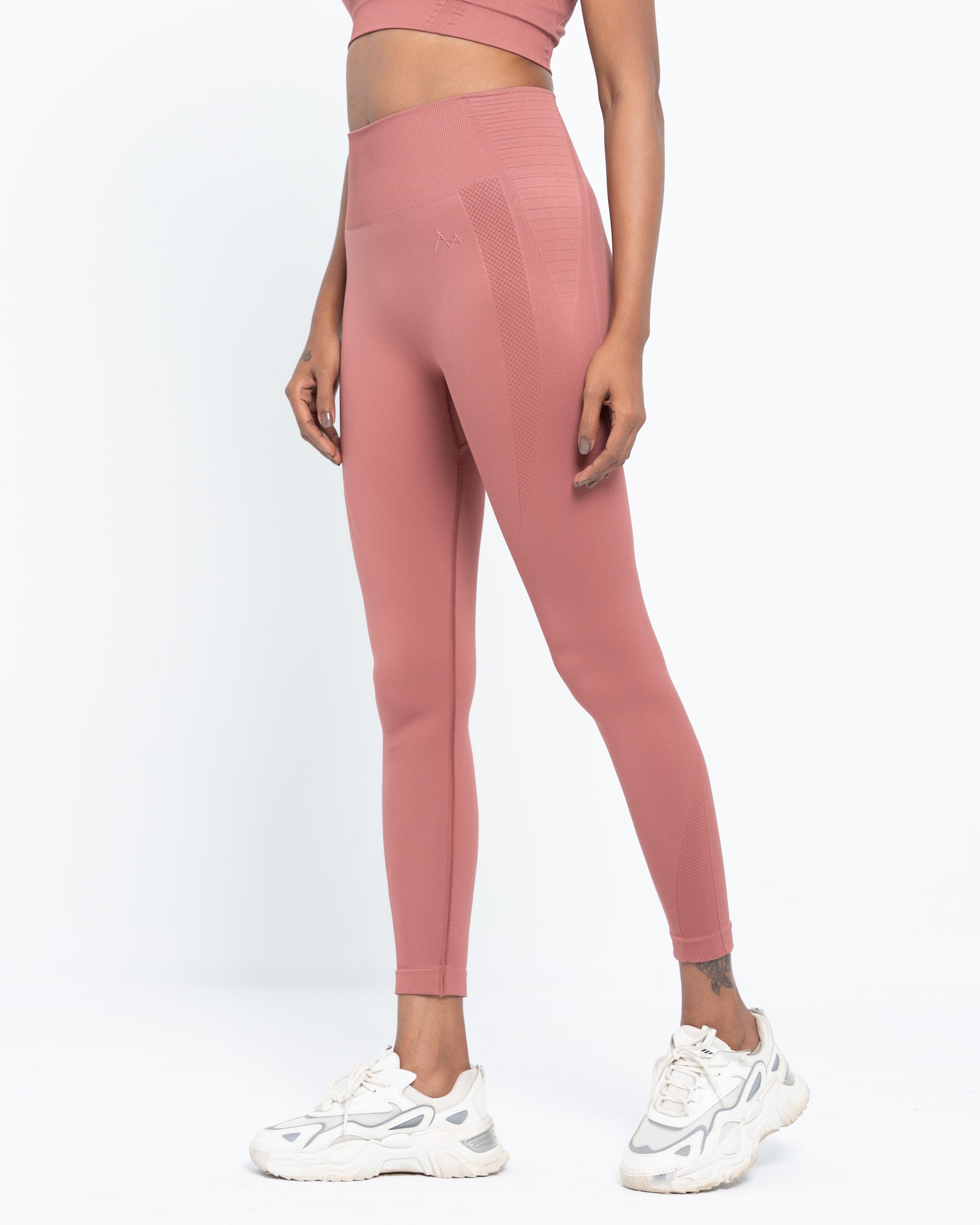 Velocity Seamless Leggings – Turaag Active - Main Image