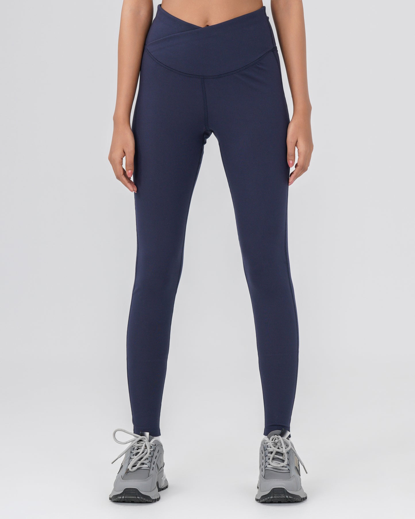 Lyra V-Cut Leggings